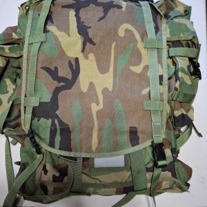 MOLLE II M81 Woodland Complete Rucksack Set