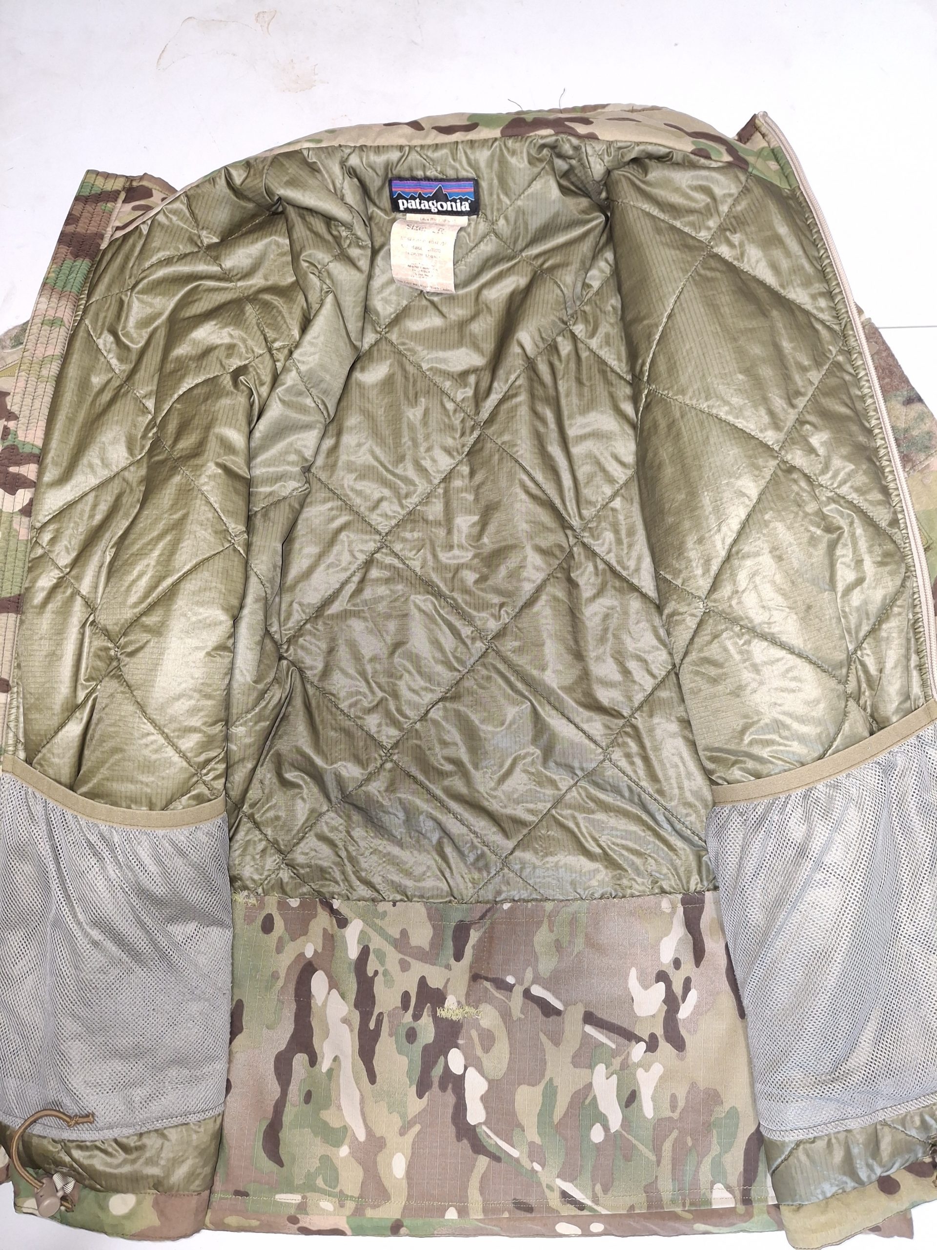 Patagonia PCU 3B Loft Jacket Large-Regular - Image 5